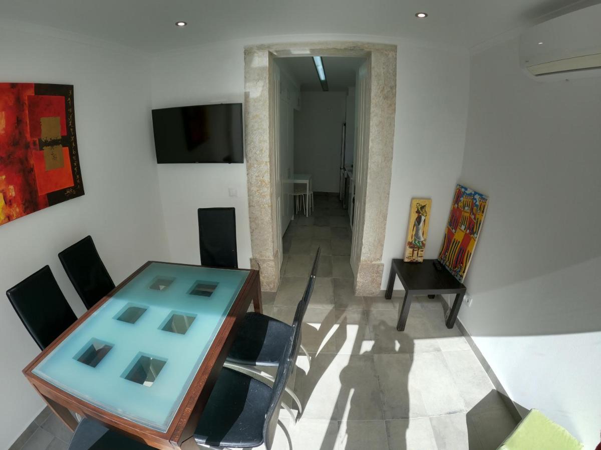 Apartamento Lisbon, Renewed T1 With Pateo Near Martires Da Patria *