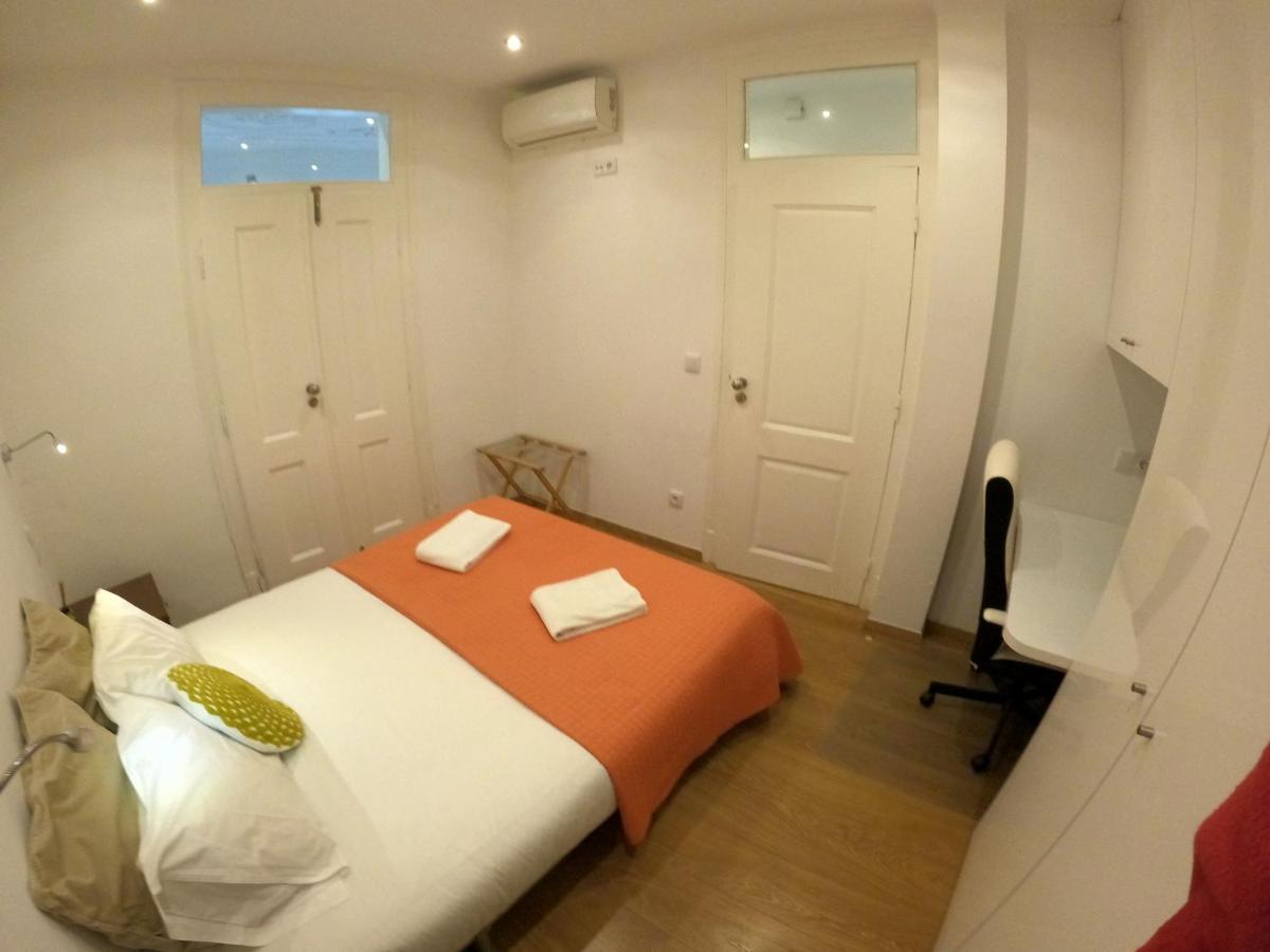 Apartamento Lisbon, Renewed T1 With Pateo Near Martires Da Patria Lisboa