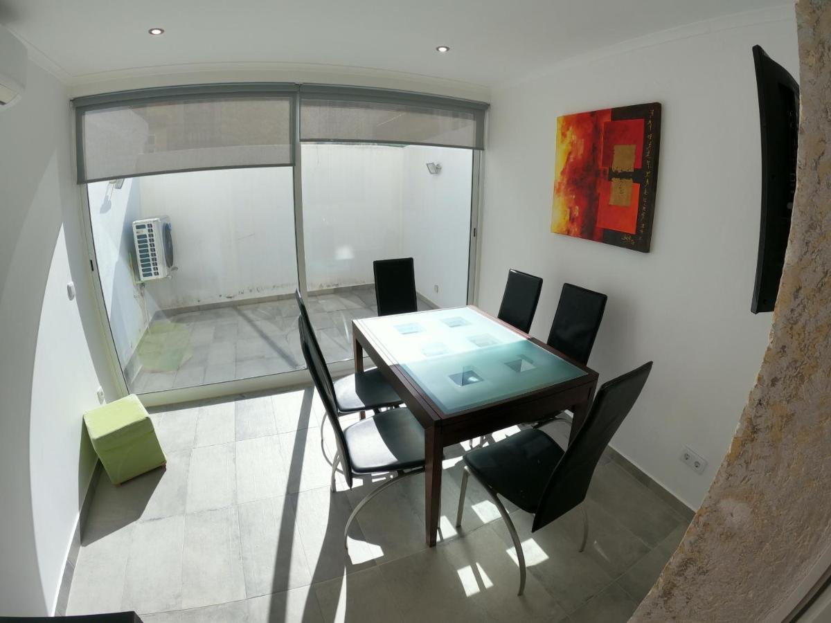Lisbon, Renewed T1 With Pateo Near Martires Da Patria Apartamento